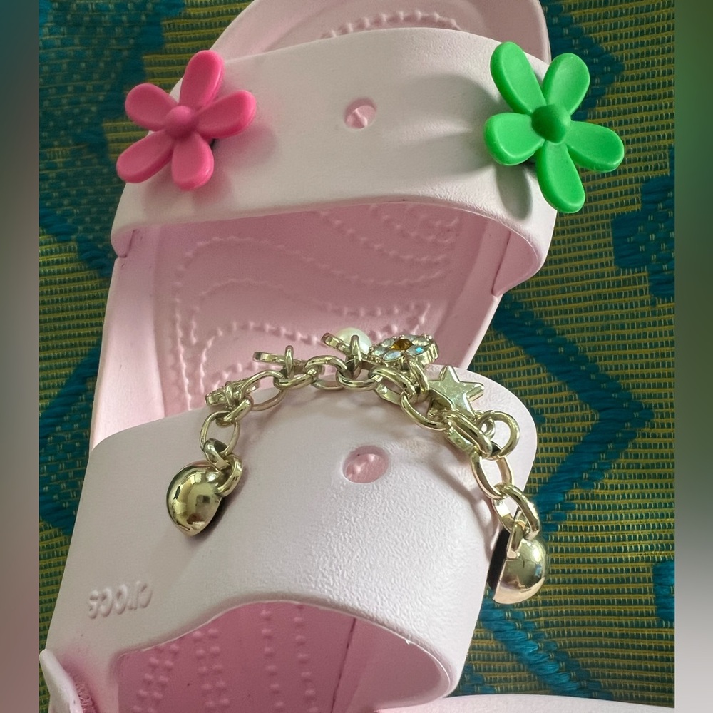 CROCS & JIBBITS SANDALS - Picture 5 of 16